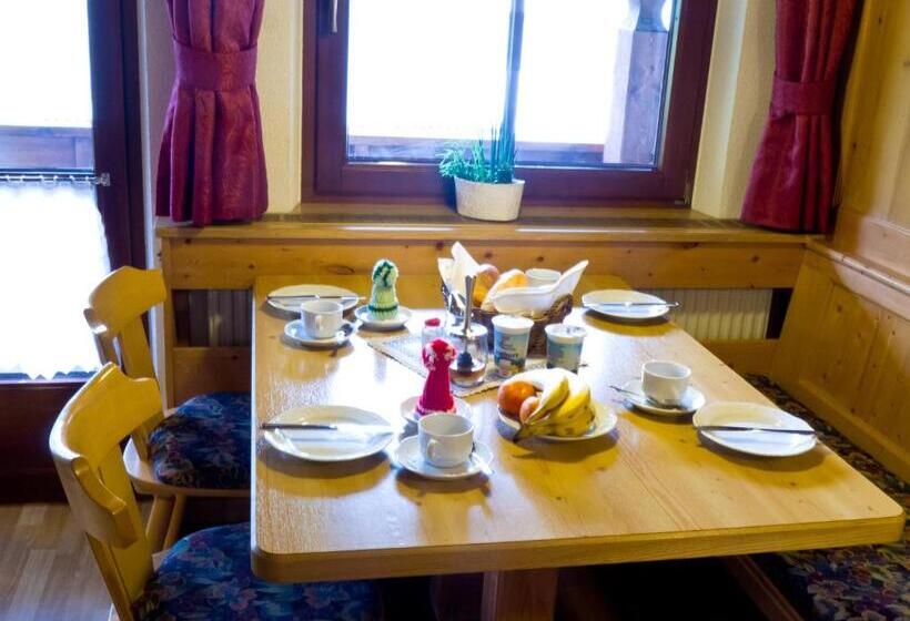 Номер Стандарт Индивидуальный, Haus Dorfplatz