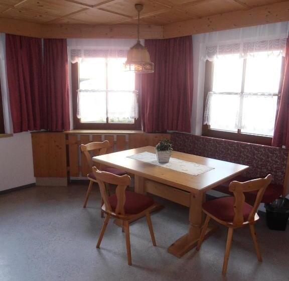 Апартаменты Комфорт 1 Спальня, Haus Dorfplatz