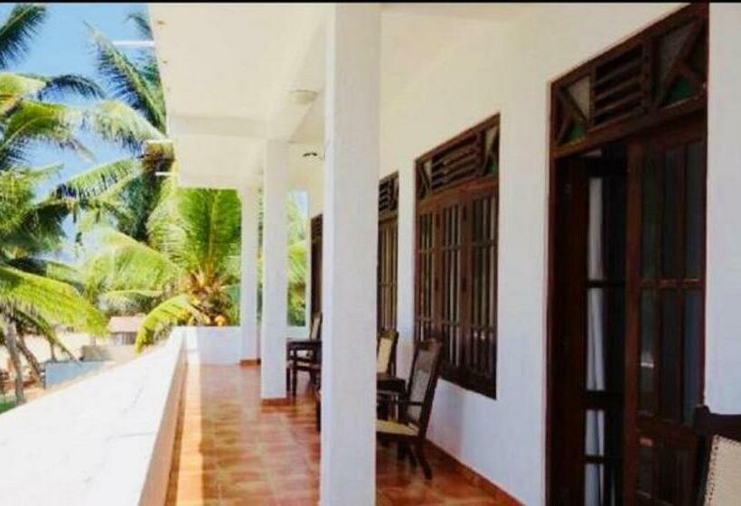 オーシャンビュースタンダードルーム, Jasmine Garden Beach Guest House