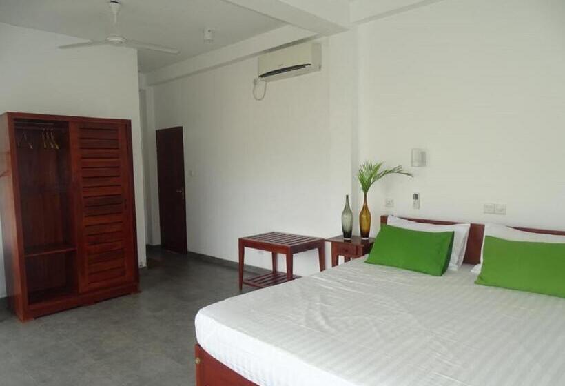 片側に海が見えるデラックスルーム, Jasmine Garden Beach Guest House