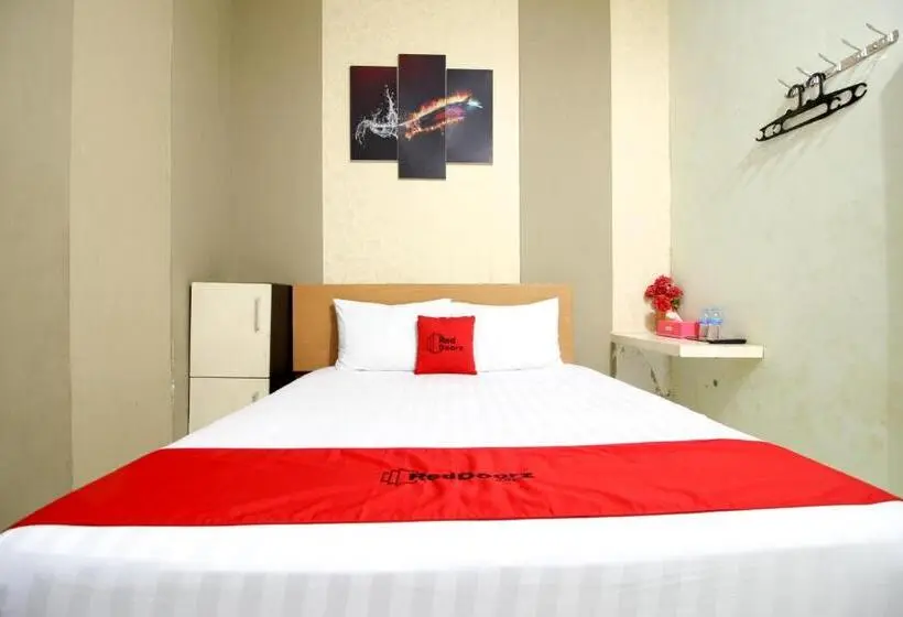 اتاق اکونومی, Reddoorz Near Adisucipto Airport 3