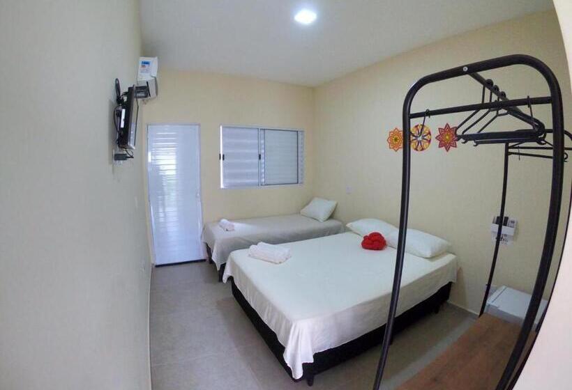 اتاق لوکس چهار تخته, Residencial 220 Maresias