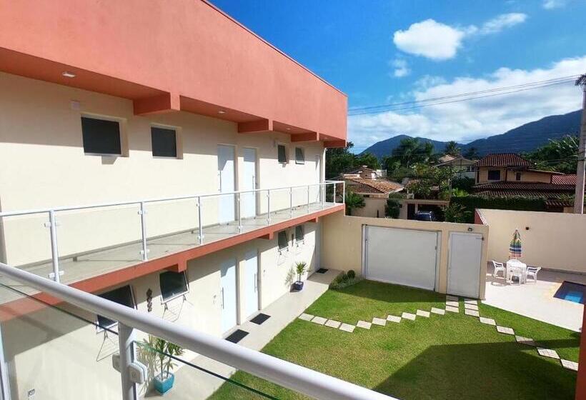 اتاق لوکس سه تخته, Residencial 220 Maresias