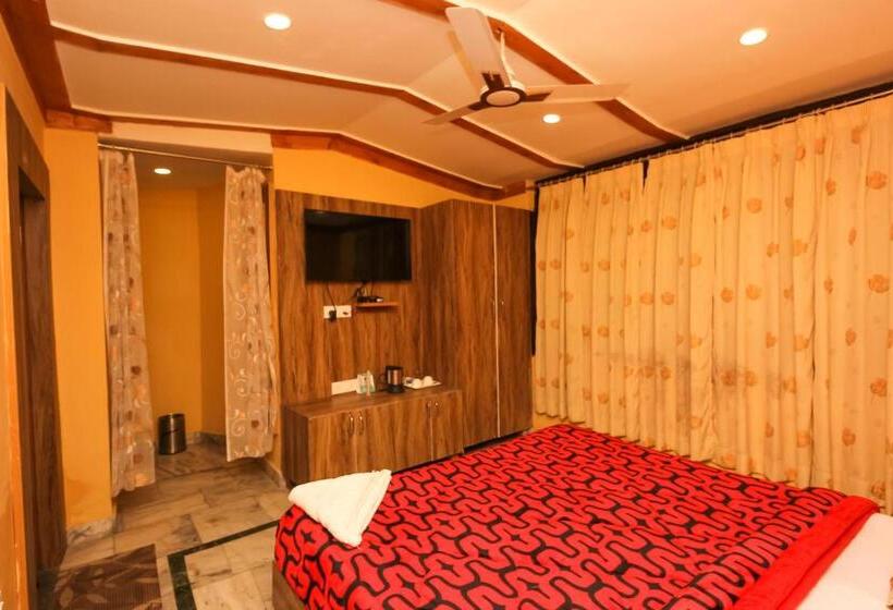 חדר אקונומי, Nandini Villa