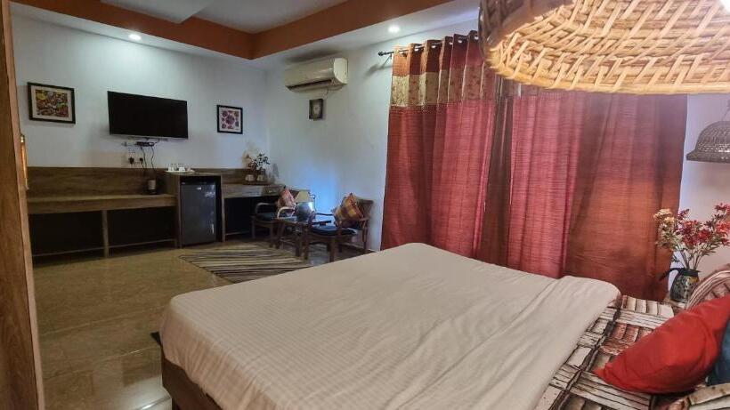 חדר דלוקס, Nandini Villa