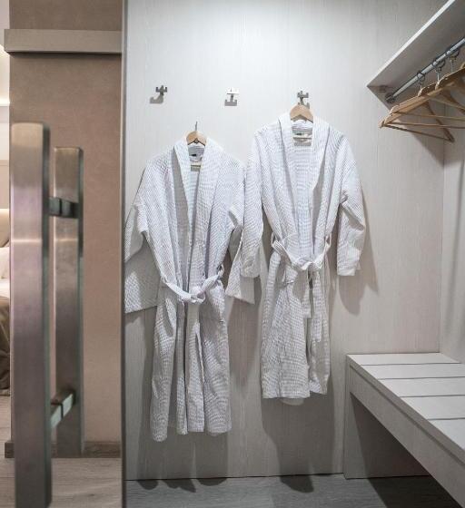 주니어 스위트 발코니, Eden Garden Spa