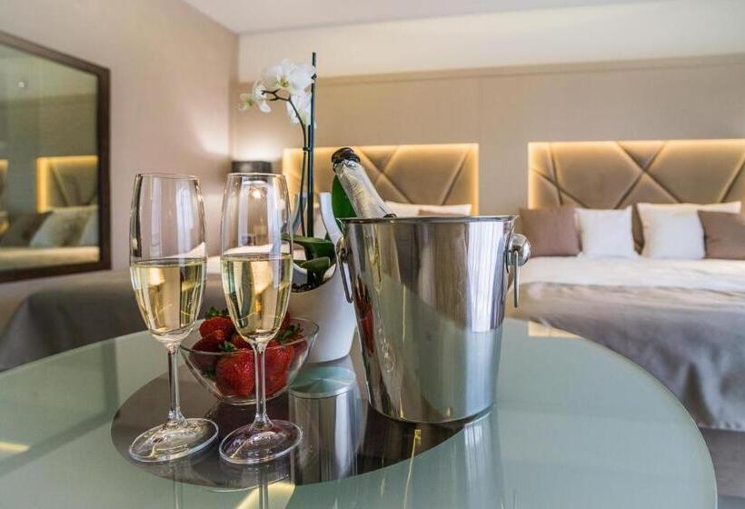 주니어 스위트 발코니, Eden Garden Spa