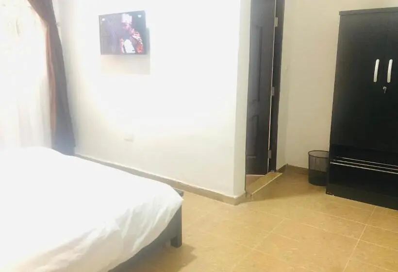 اتاق لوکس, Events & Suites