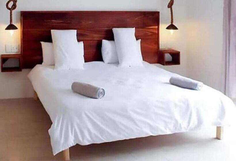 اتاق راحتی, Beach Garden Guesthouse With Self Catering