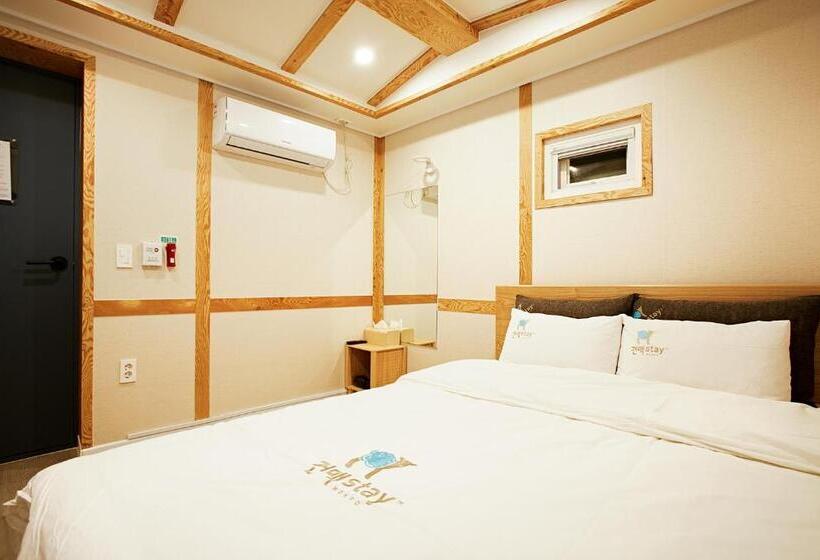 디럭스 룸, Geonmaek Stay