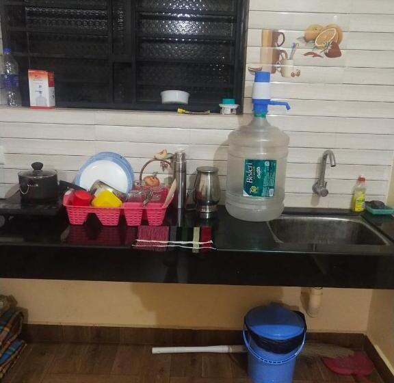 빌라 침실 1개, His Grace Sea View Cottages   Private Beach At Malpe