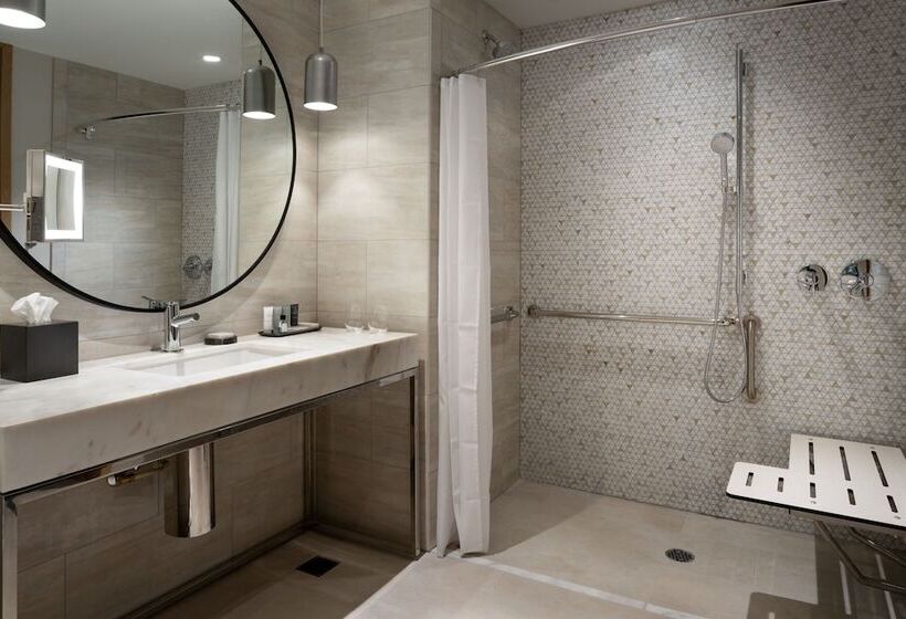 غرفة قياسية لذوى الاحتياجات الخاصة, Jw Marriott Tampa Water Street