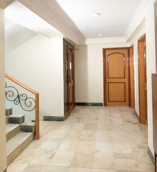 חדר סטנדרט, Raja