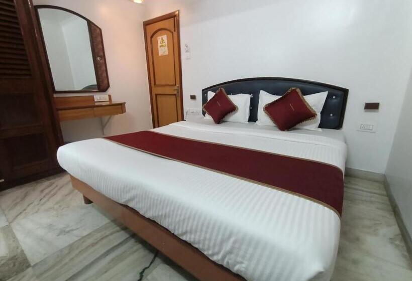 חדר סטנדרט, Raja