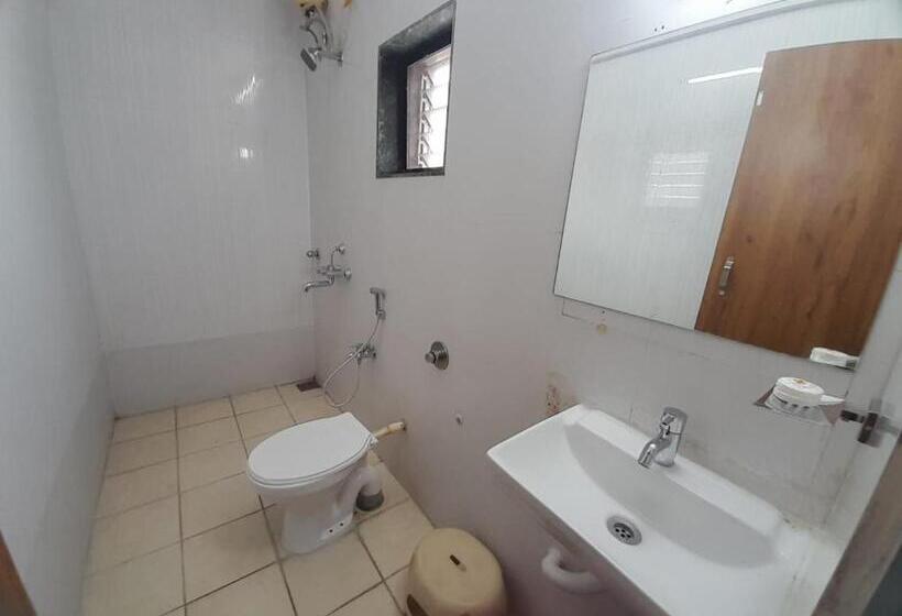 חדר סטנדרט, Raja