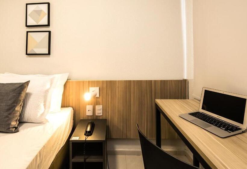 חדר סופריור, Santa Cruz