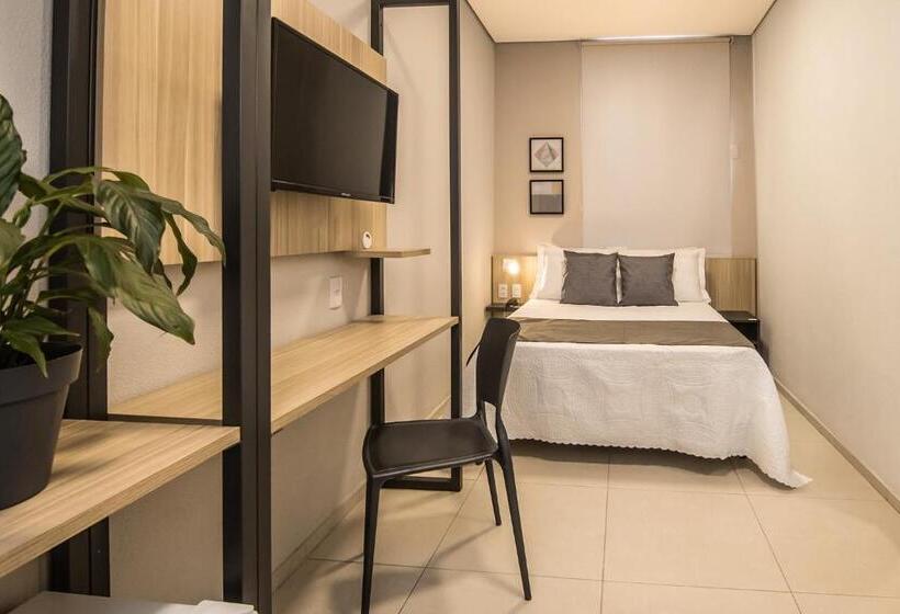 חדר סופריור, Santa Cruz