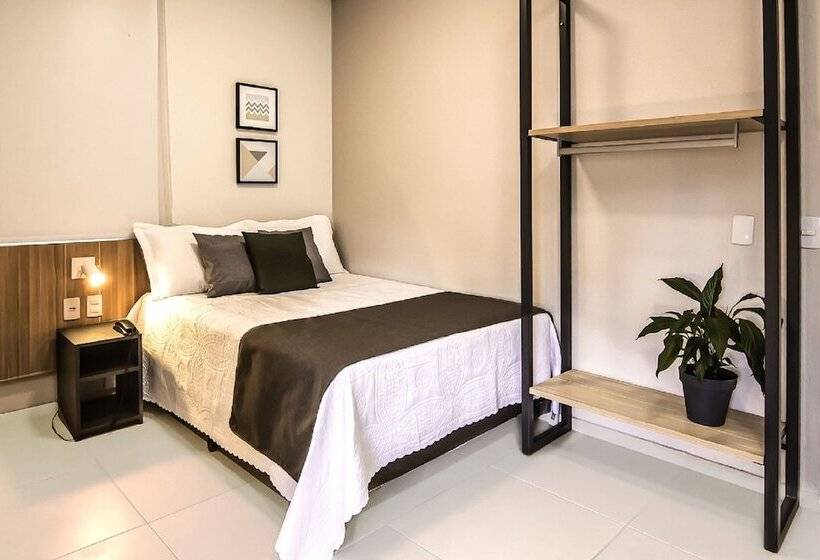 חדר סופריור, Santa Cruz