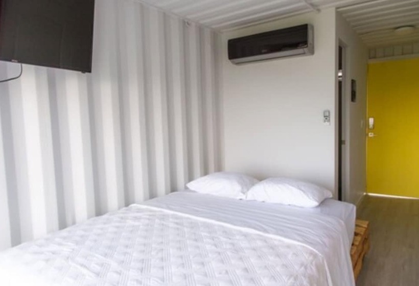 带四张床的标准工作室, Nomada Republic Hotel Punta Chame