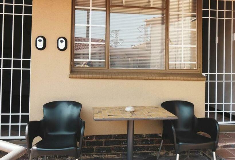 Standardzimmer, Koemi