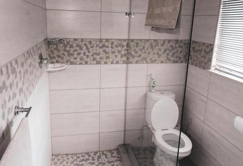 Standardzimmer, Koemi