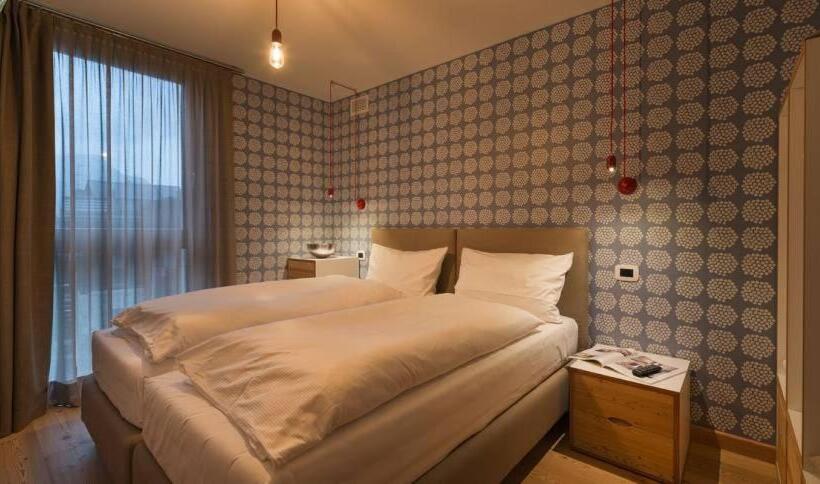 آپارتمان 3 خوابه, Cronox Vinecc