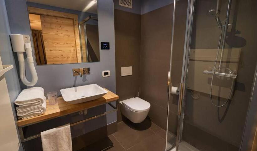 آپارتمان 2 خوابه, Cronox Vinecc