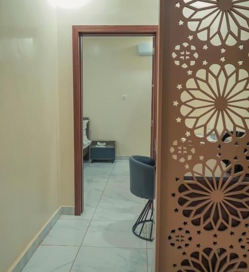 سوییت خانوادگی, Urban Hotel Nouakchott