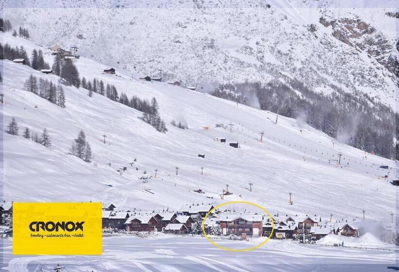 آپارتمان 2 خوابه, Cronox Vinecc