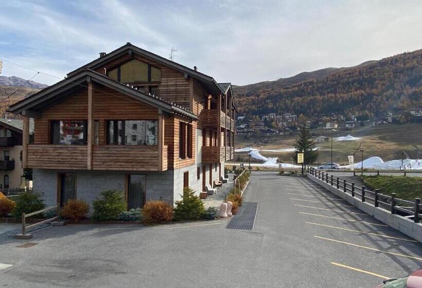 اتاق استاندارد, Cronox Vinecc