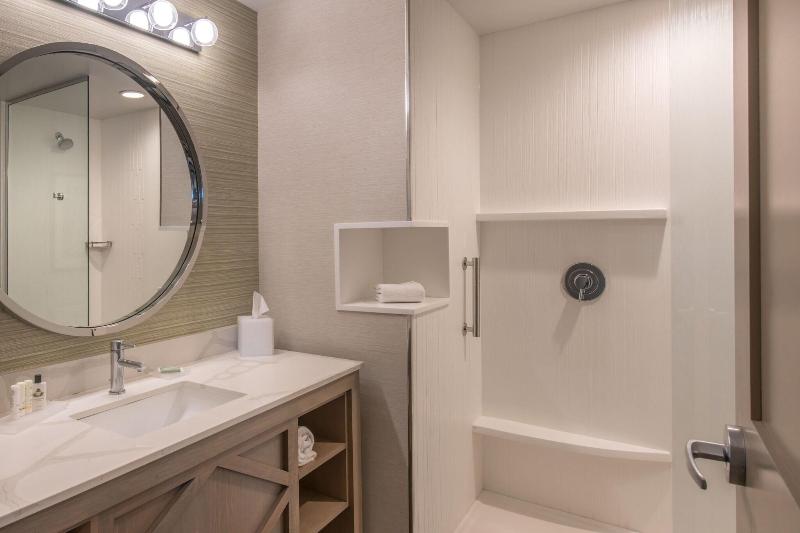 Стандартный Номер Кровать Кинг, Courtyard By Marriott Jekyll Island