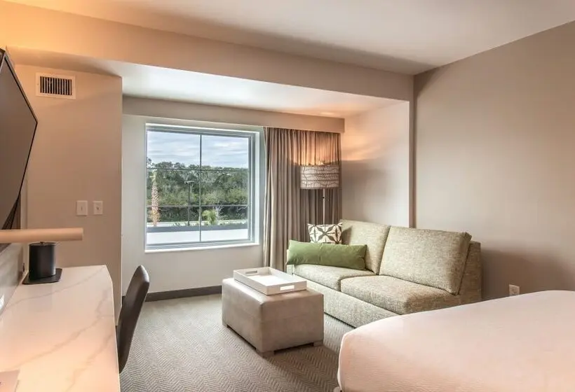 景色の見えるダブルベッドスタンダードルーム, Courtyard By Marriott Jekyll Island