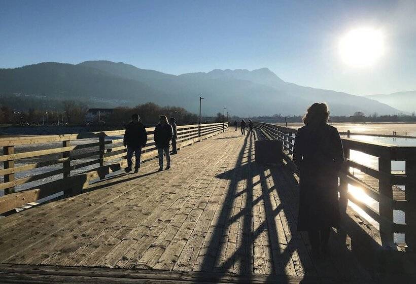 ダブルベッドスタンダードルーム, Fairfield Inn & Suites By Marriott Salmon Arm