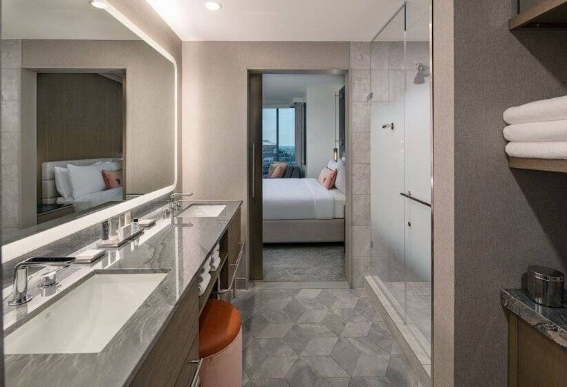 带2个双人床的标准工作室, Jw Marriott Charlotte