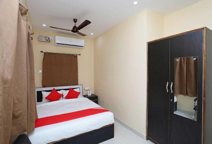 Deluxe Trippelrum, Archie Oasis