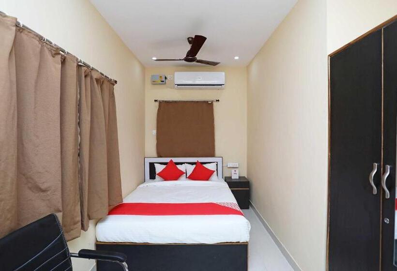 Deluxe Trippelrum, Archie Oasis