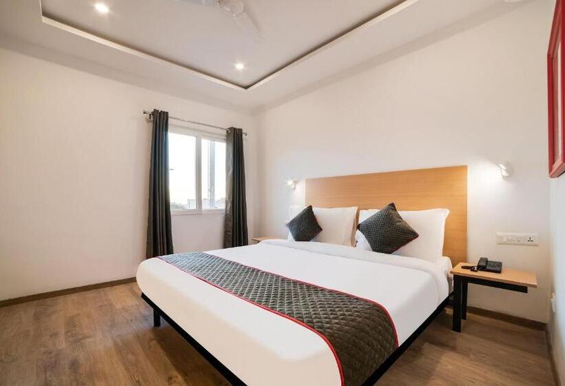 三人经典房间, Oyo 76587 Townhouse Shamshabad