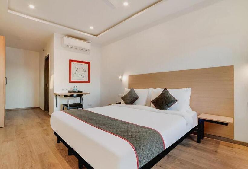 三人经典房间, Oyo 76587 Townhouse Shamshabad