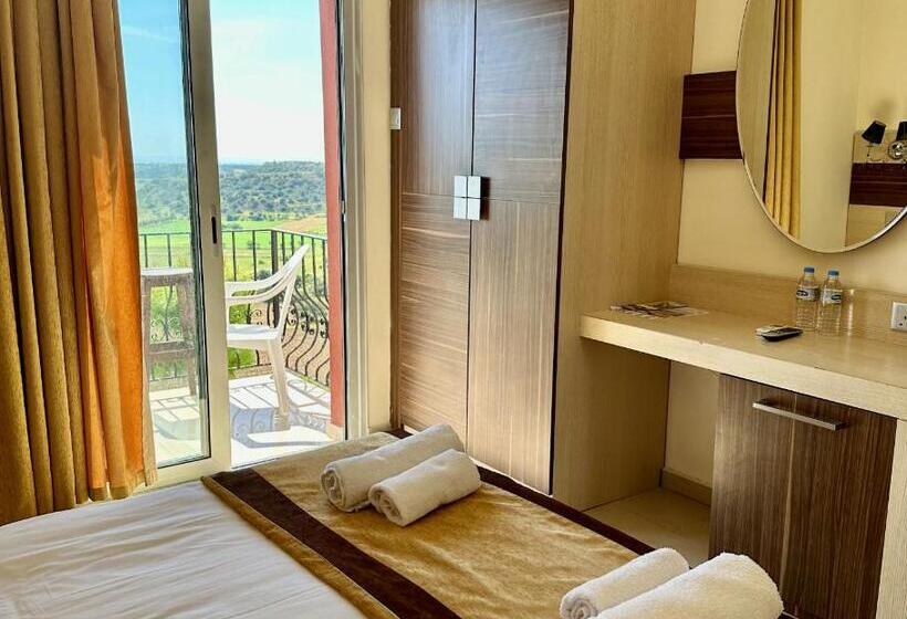 Семейный Номер Совместный Санузел, Celebi Garden Hotel Cittaslow Retreat