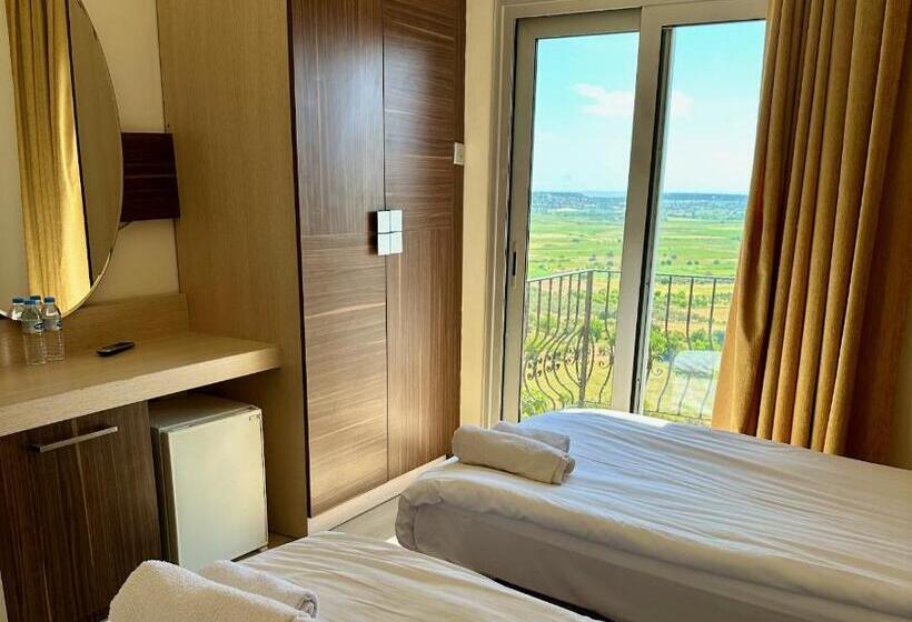اتاق خانوادگی با سرویس بهداشتی مشترک, Celebi Garden Hotel   Cittaslow Retreat