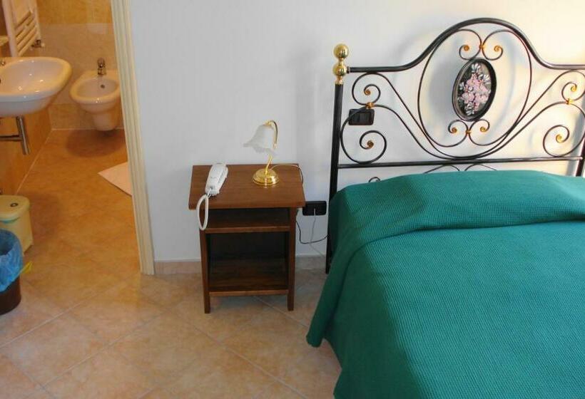 חדר סטנדרט, Albergo La Casa Nel Bosco