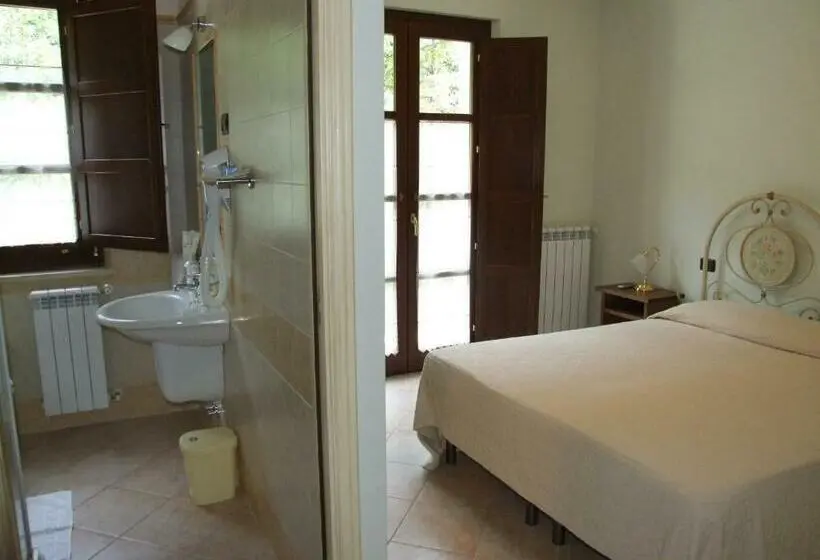 スタンダードルーム, Albergo La Casa Nel Bosco