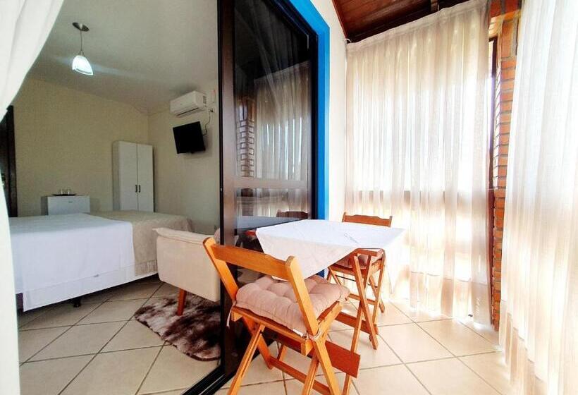 جناح مزود بجاكوزى, Pousada Estrela Mares