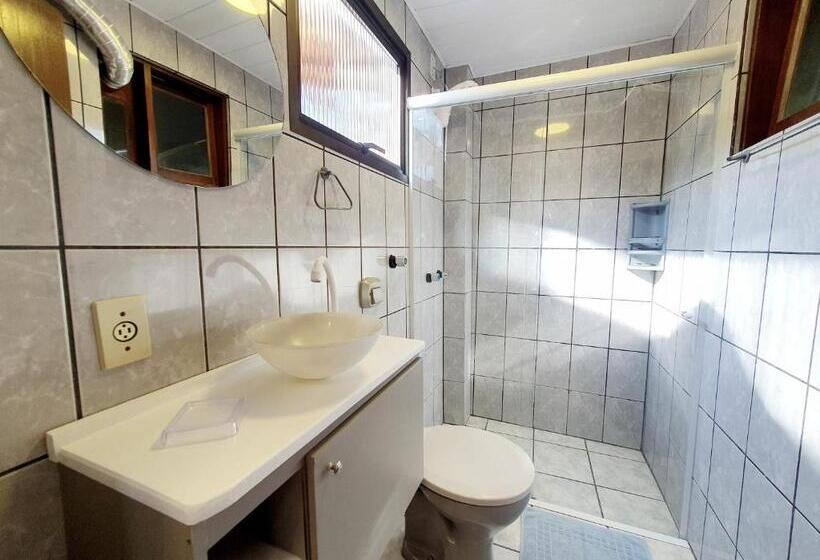 جناح, Pousada Estrela Mares