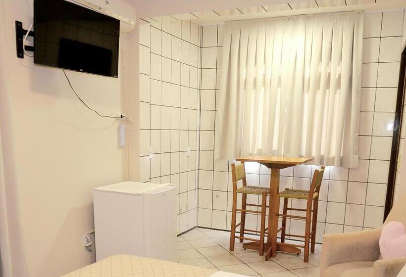 جناح, Pousada Estrela Mares