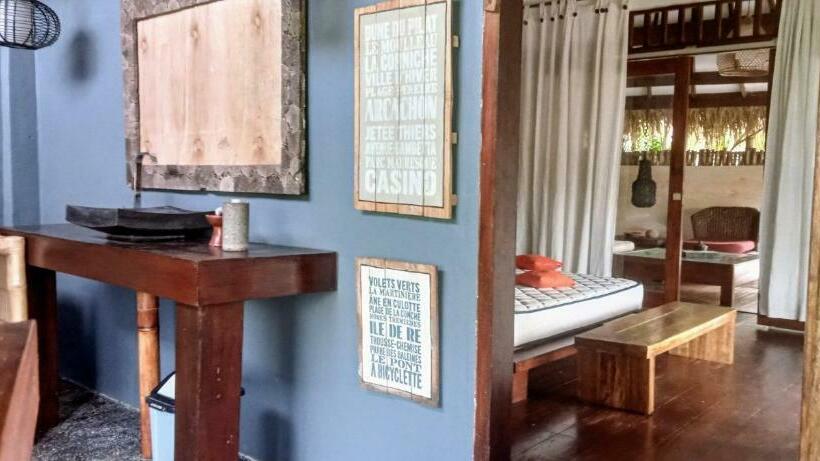 בקתה סטנדרטית עם נוף לים, Tanjungan