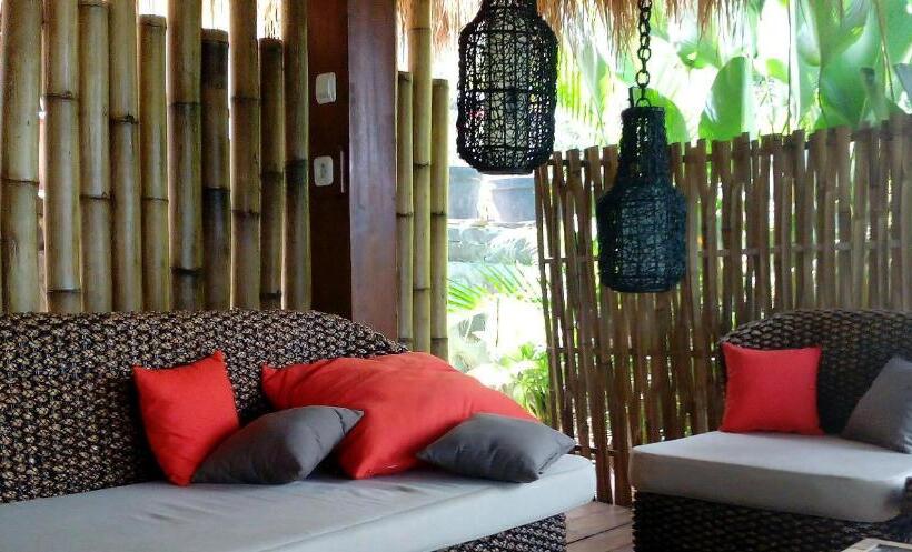 בקתה סטנדרטית עם נוף לים, Tanjungan