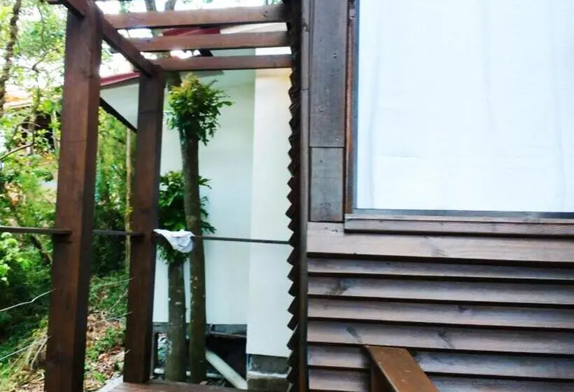 スーペリアースイート, Albergue Explorer   Hostel