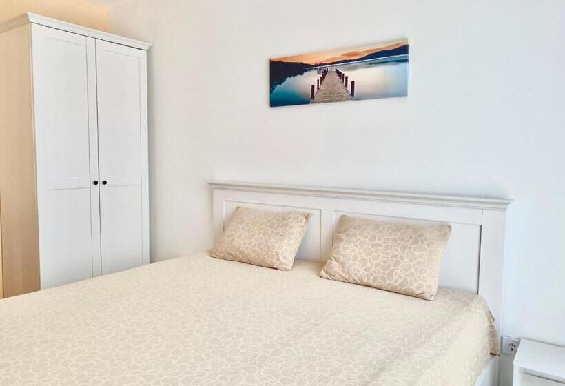 شقة غرفة واحدة, Apartments In Sunny Island Complex