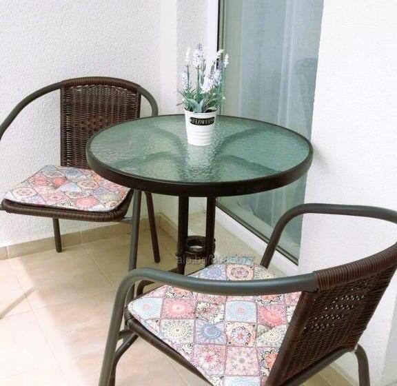 شقة غرفة واحدة, Apartments In Sunny Island Complex